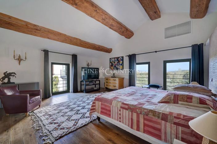 Image No.22-6 Bed House for sale