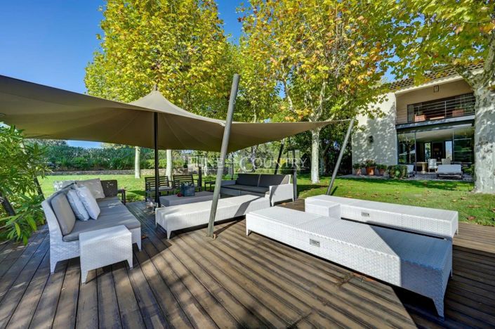 Image No.31-6 Bed House for sale