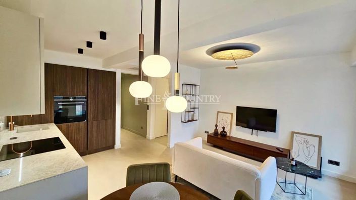 Image No.5-2 Bed Apartment for sale