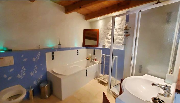 Image No.18-1 Bed House for sale