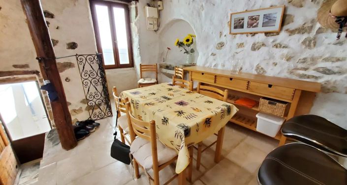 Image No.6-1 Bed House for sale