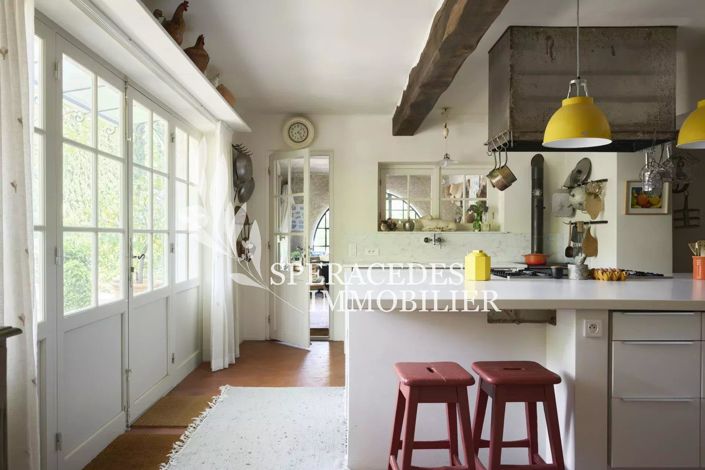 Image No.12-12 Bed House for sale