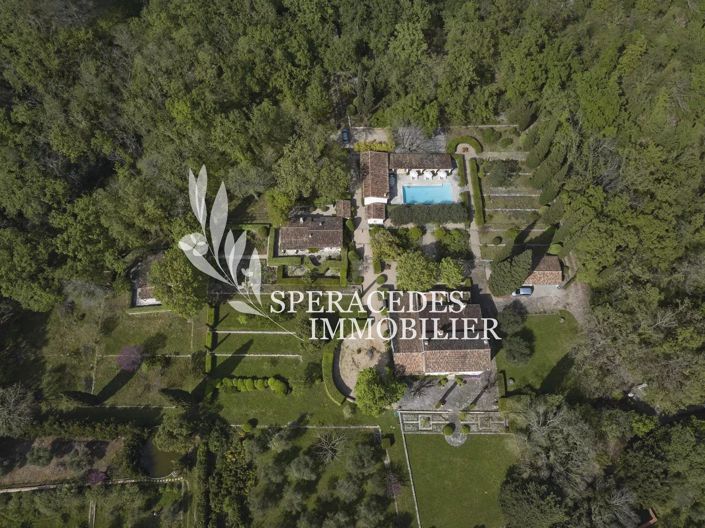 Image No.30-12 Bed House for sale