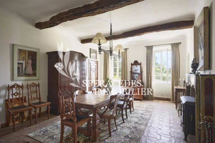 Image No.9-12 Bed House for sale