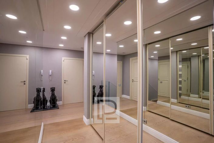 Image No.8-7 Bed Apartment for sale