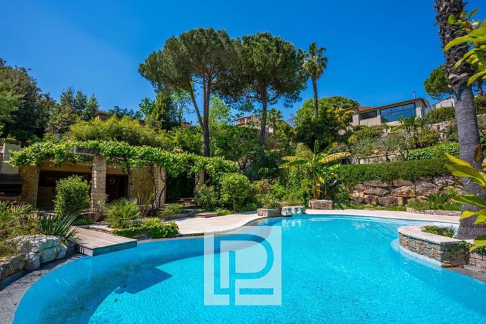 Image No.14-5 Bed House for sale