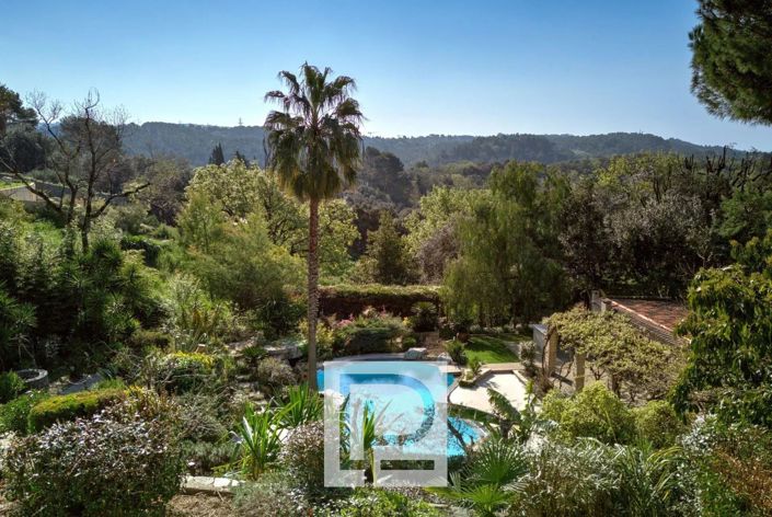 Image No.4-5 Bed House for sale