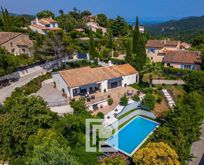 Image No.2-4 Bed House for sale