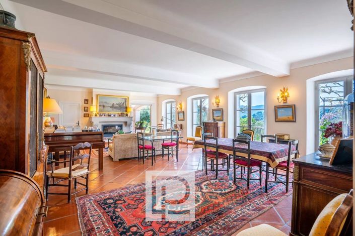 Image No.7-4 Bed House for sale