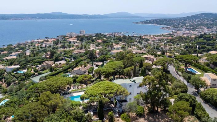 Image No.17-6 Bed House for sale