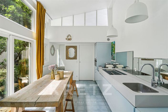 Image No.5-Maison de 2 chambres à vendre à Paris