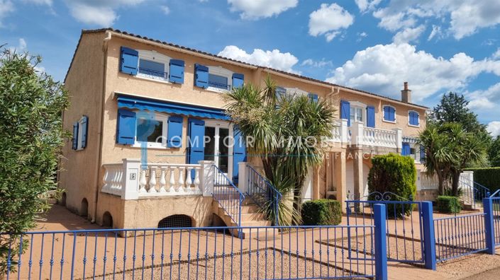 Image No.2-4 Bed House for sale