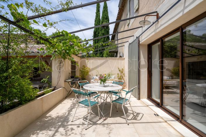 Image No.18-4 Bed House for sale