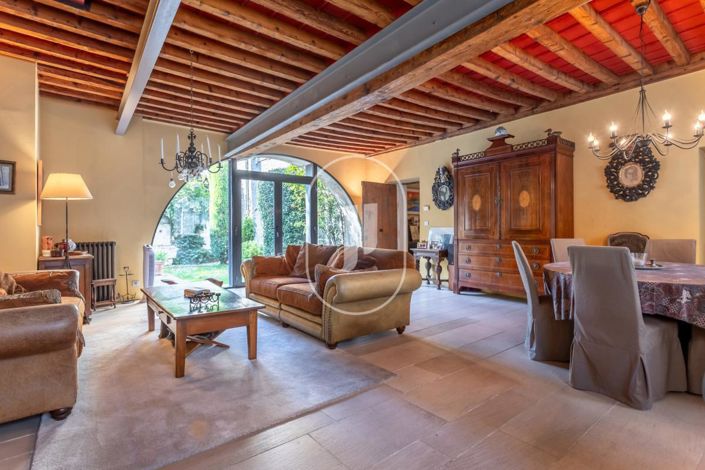 Image No.4-9 Bed House for sale