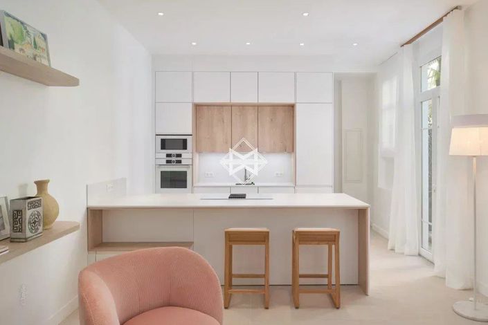 Image No.3-3 Bed House for sale