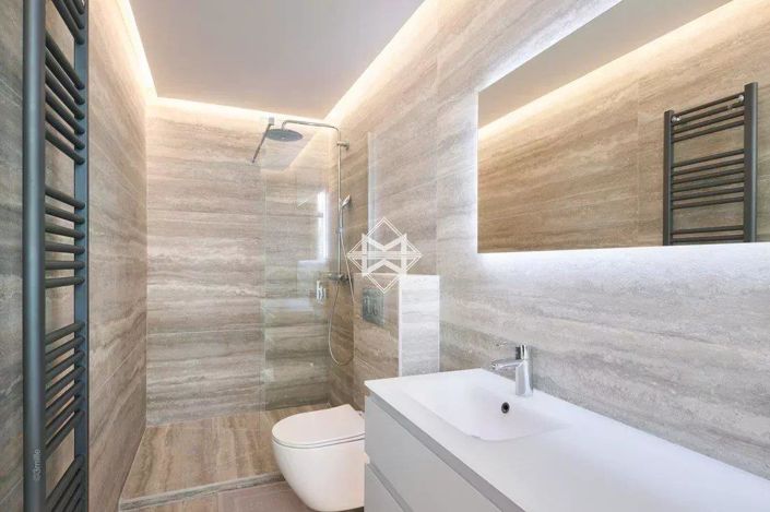 Image No.7-3 Bed House for sale