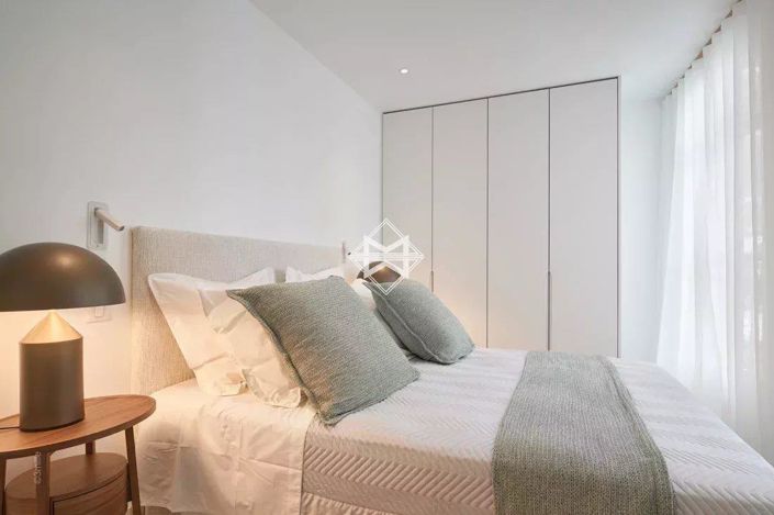 Image No.8-3 Bed House for sale