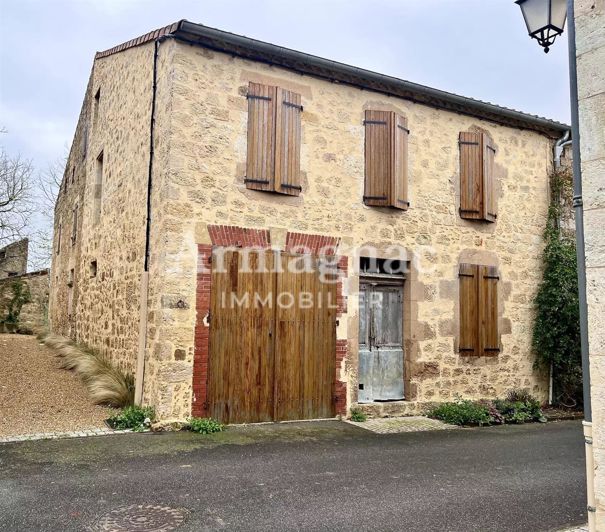 Image No.1-3 Bed House for sale
