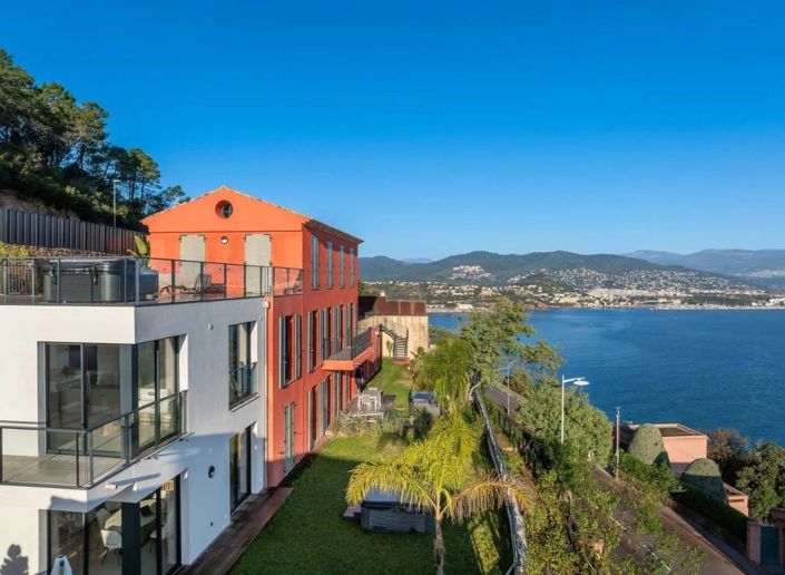 Image No.9-3 Bed Apartment for sale