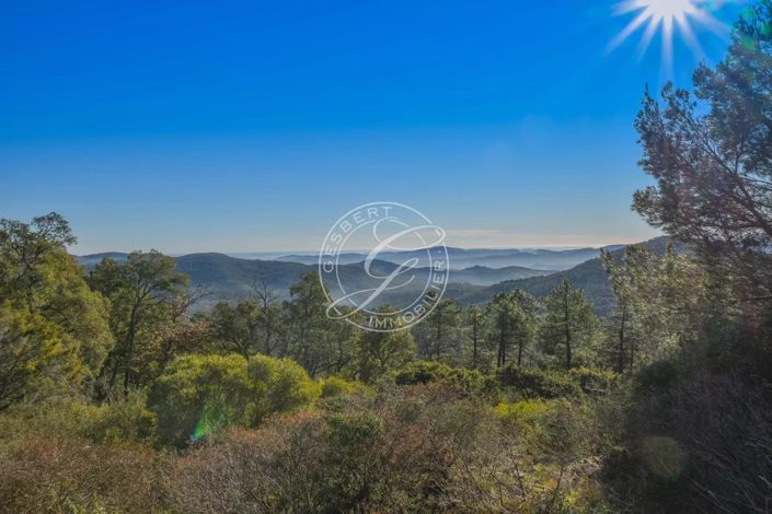 Image No.4-4 Bed House for sale