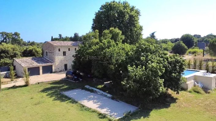 Image No.1-6 Bed House for sale