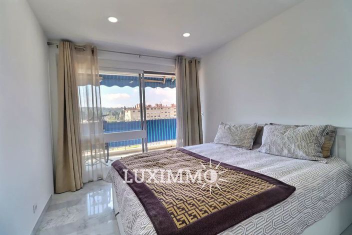 Image No.4-1 Bed Property for sale