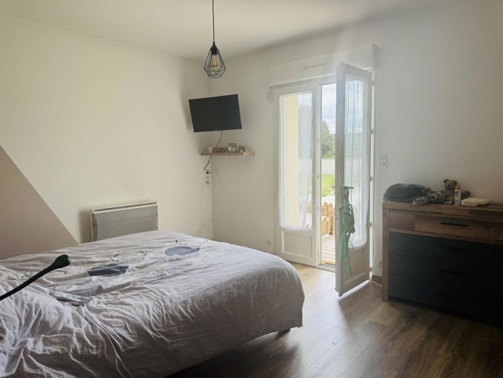 Image No.11-4 Bed House for sale