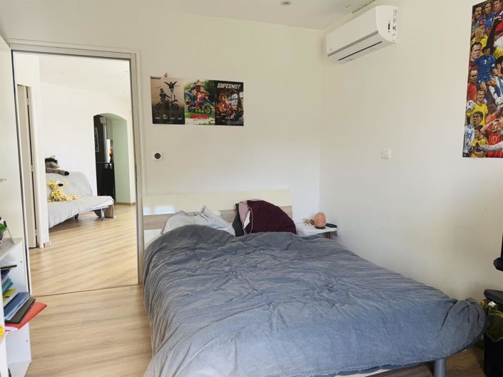 Image No.25-4 Bed House for sale