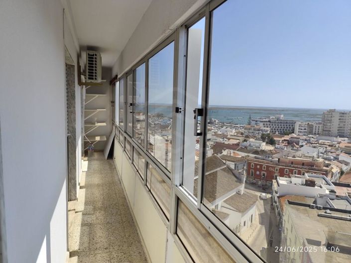 Image No.1-Appartement de 6 chambres à vendre à Faro City