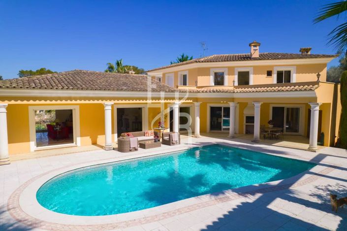 Image No.2-4 Bed House for sale