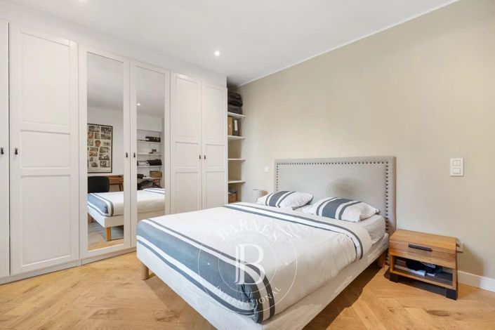 Image No.15-3 Bed Apartment for sale