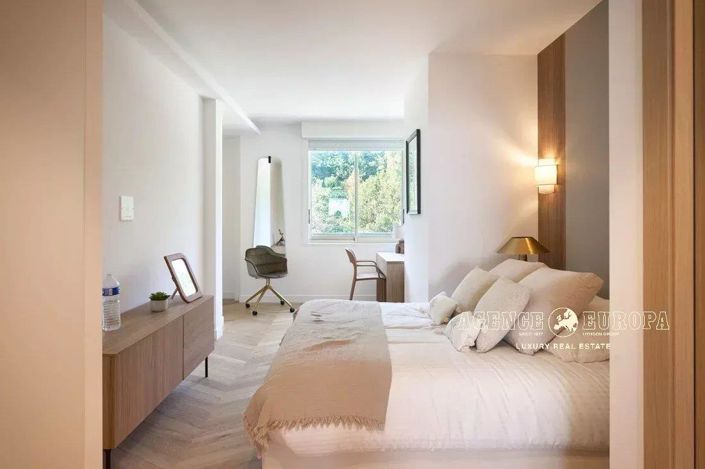 Image No.11-3 Bed Apartment for sale