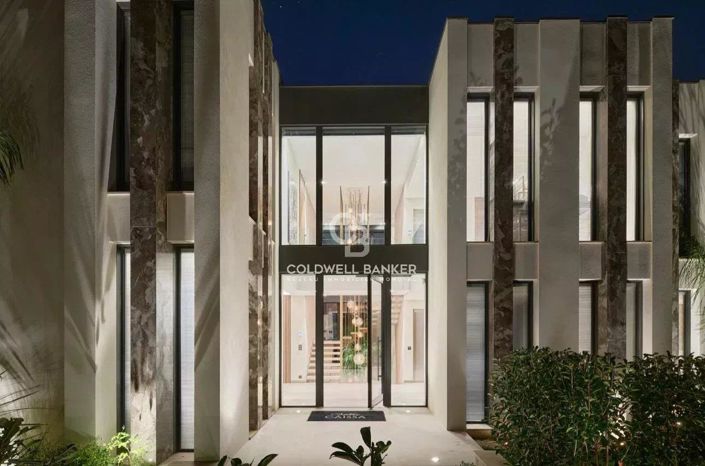 Image No.17-5 Bed House for sale