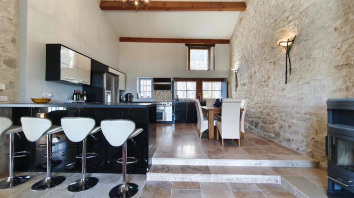 Image No.14-4 Bed House for sale