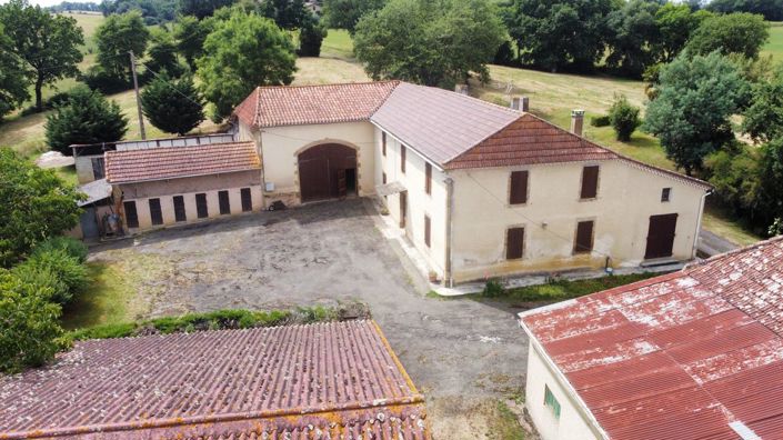 Image No.2-Maison de 4 chambres à vendre à Bassoues