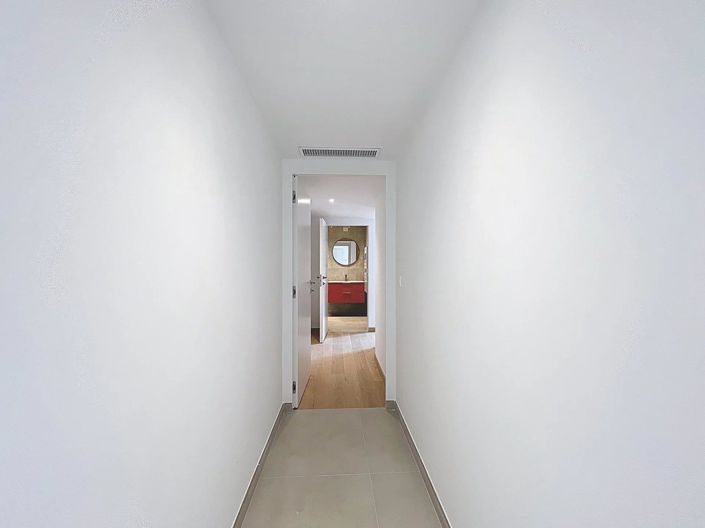 Image No.16-4 Bed Apartment for sale