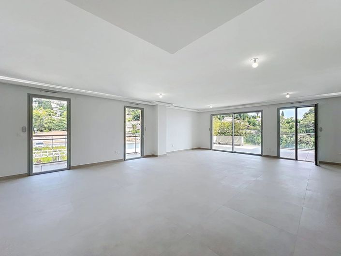 Image No.3-4 Bed Apartment for sale