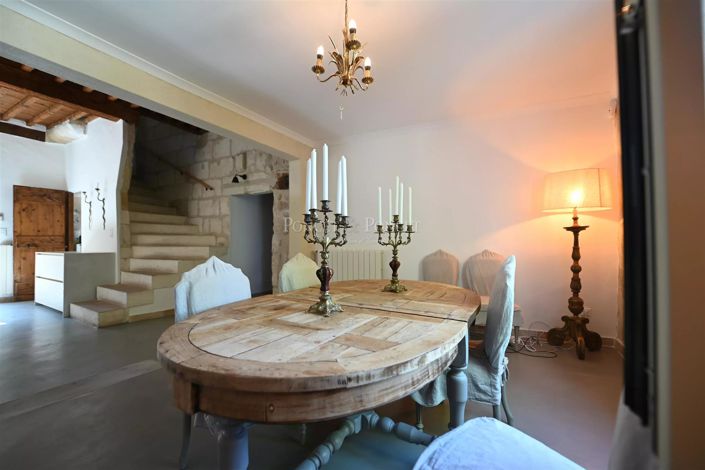 Image No.13-6 Bed House for sale