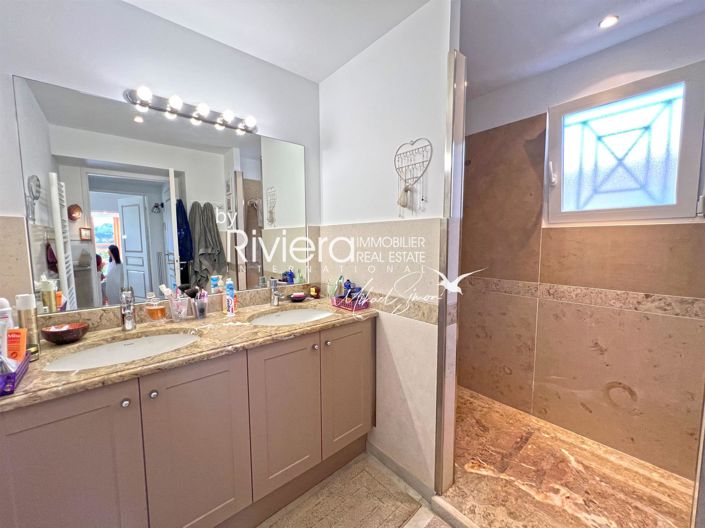 Image No.18-Appartement de 2 chambres à vendre à Cavalaire-sur-Mer