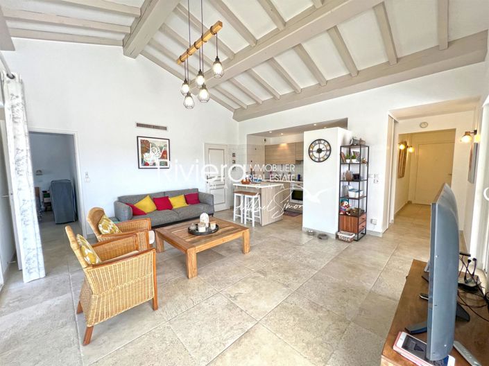 Image No.25-2 Bed Apartment for sale