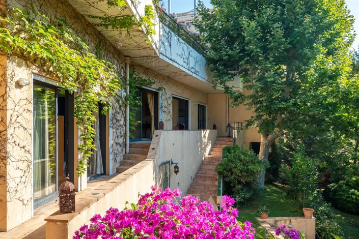 Image No.13-5 Bed House for sale