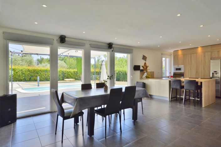 Image No.10-Maison de 4 chambres à vendre à Châteauneuf-Grasse