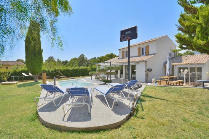 Image No.4-Maison de 4 chambres à vendre à Châteauneuf-Grasse