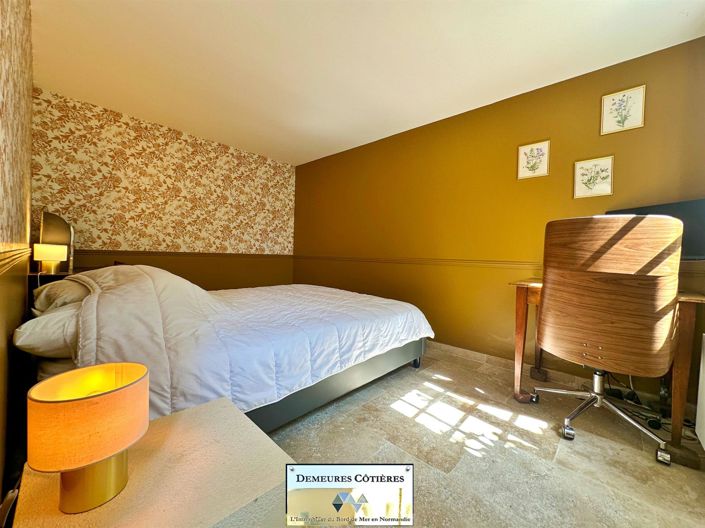 Image No.16-5 Bed House for sale