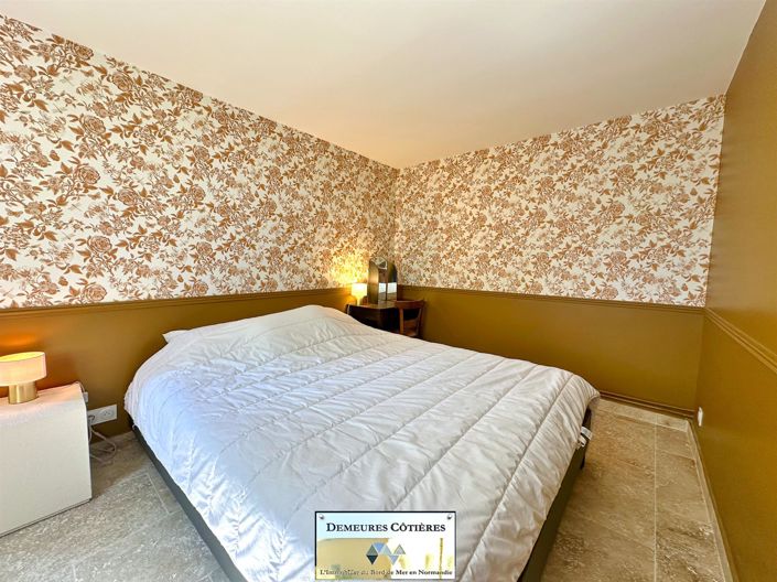 Image No.17-5 Bed House for sale