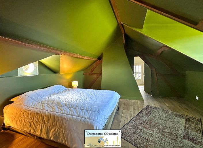 Image No.24-5 Bed House for sale