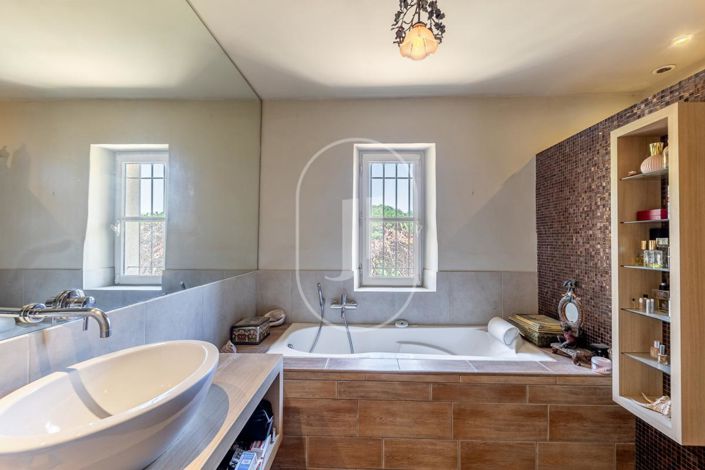 Image No.11-Maison de 5 chambres à vendre à Orange