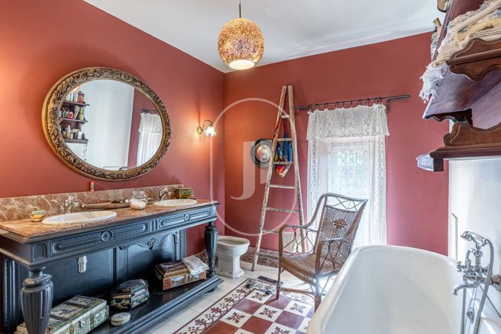 Image No.9-Maison de 5 chambres à vendre à Orange