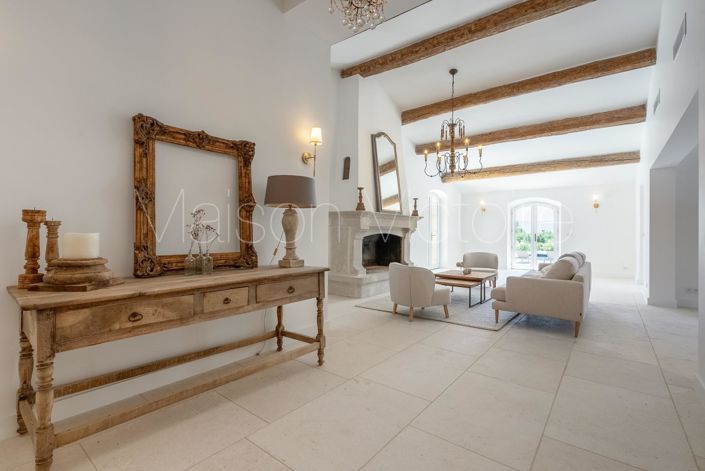 Image No.8-4 Bed House for sale