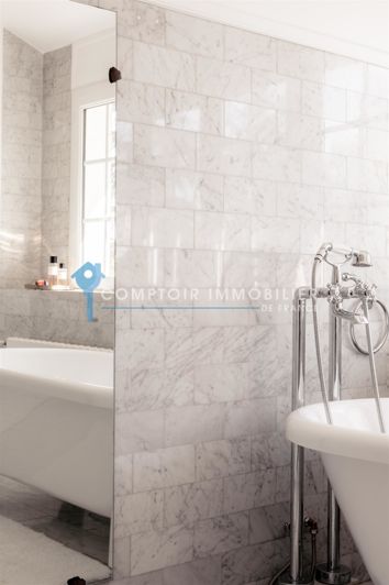 Image No.17-4 Bed House for sale